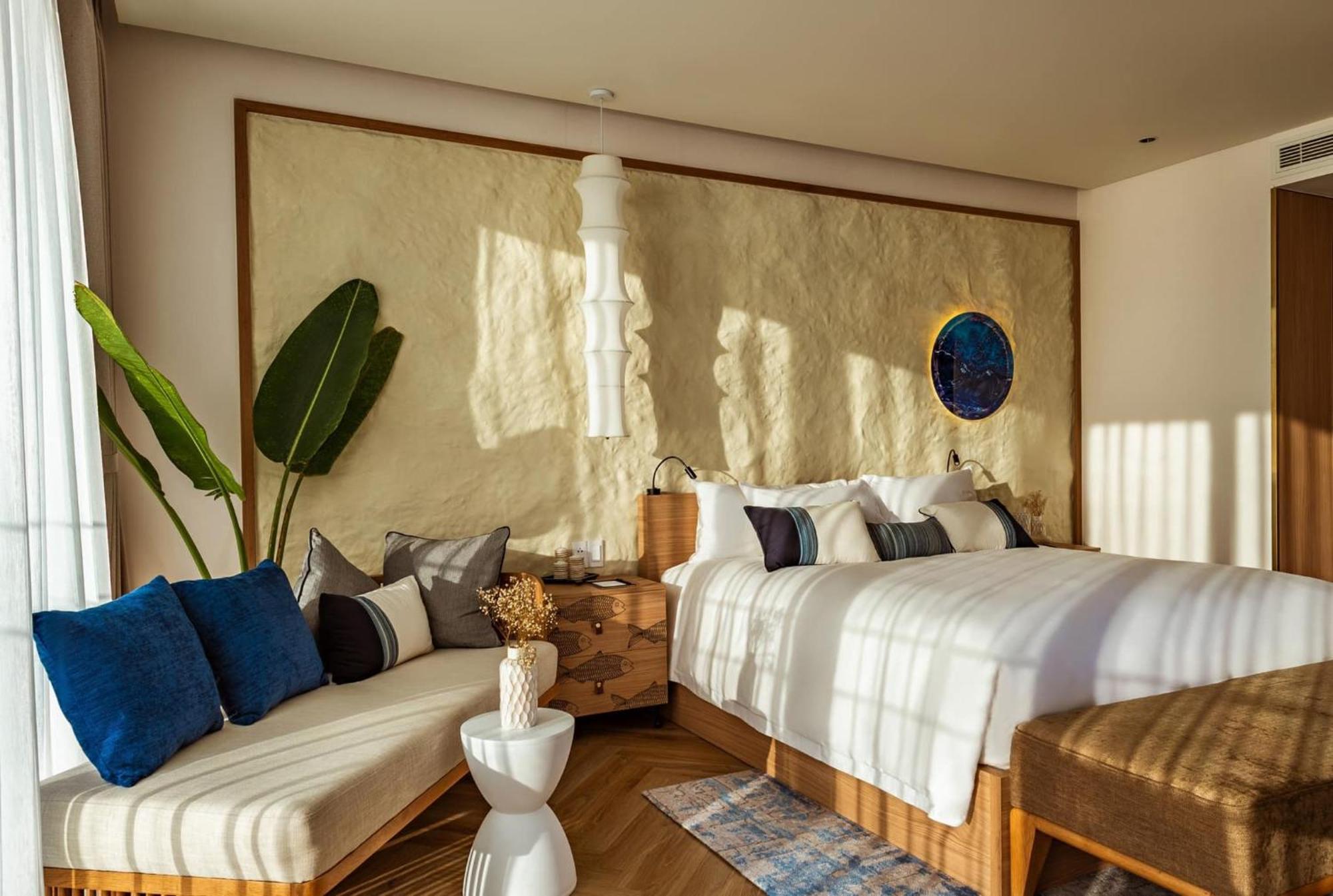 Wyndham Hoi An Royal Beachfront Resort & Villas An Ban Exterior photo