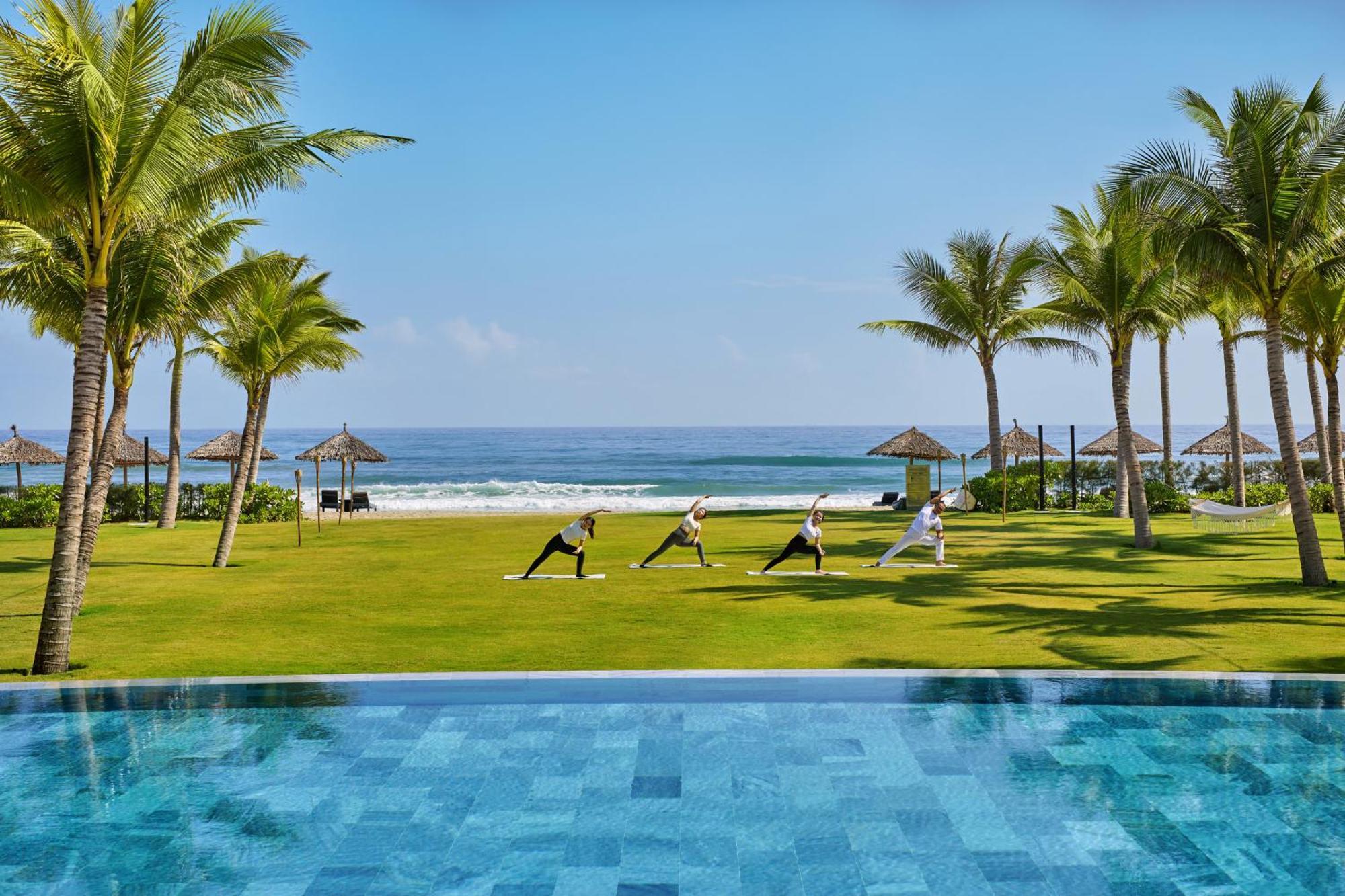 Wyndham Hoi An Royal Beachfront Resort & Villas An Ban Exterior photo