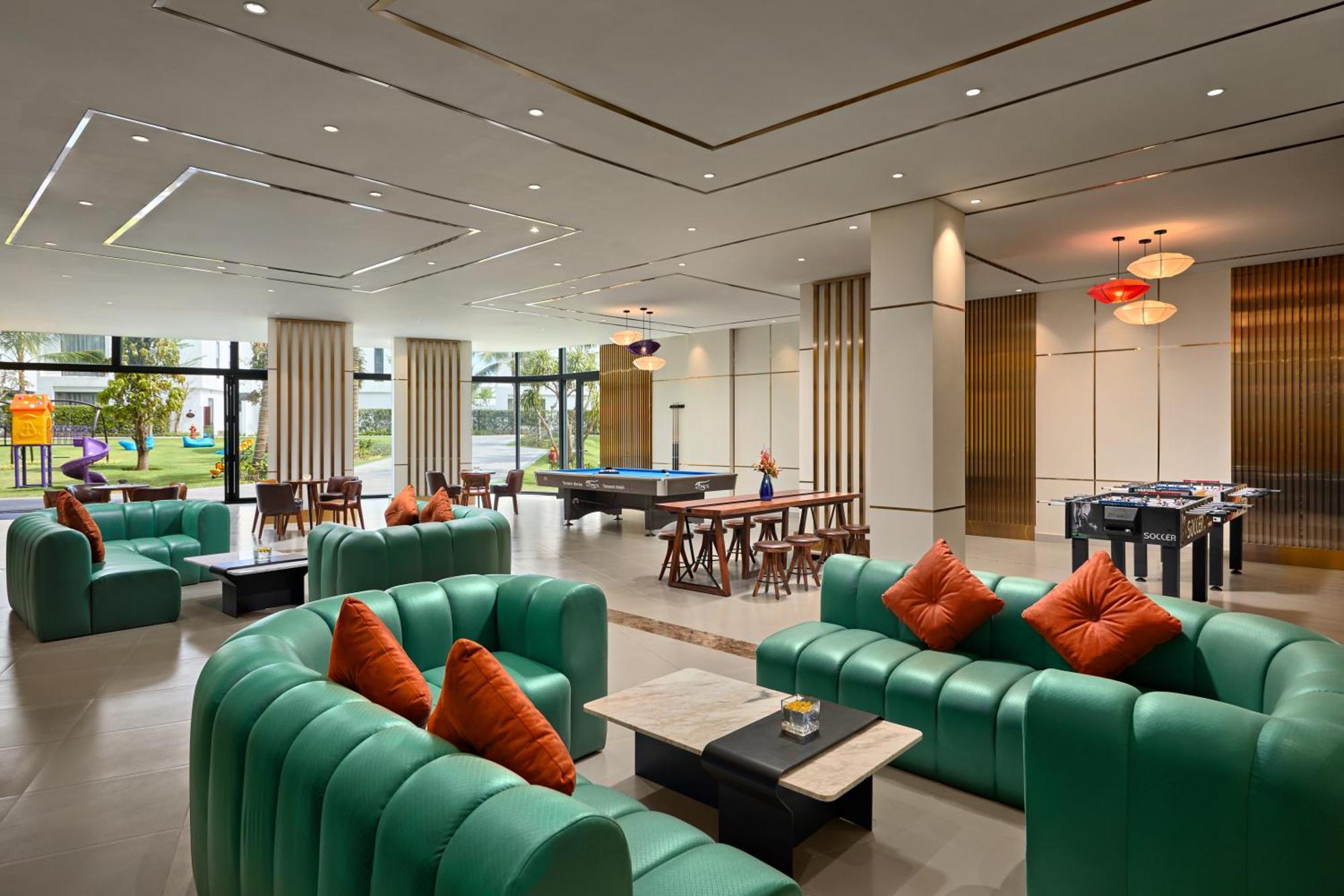 Wyndham Hoi An Royal Beachfront Resort & Villas An Ban Exterior photo