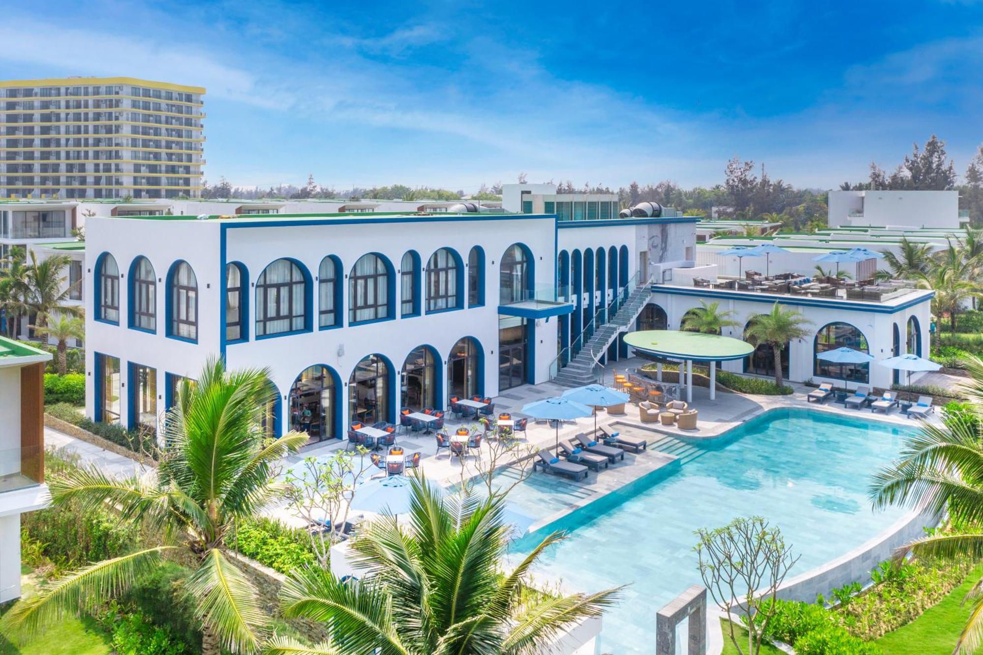 Wyndham Hoi An Royal Beachfront Resort & Villas An Ban Exterior photo