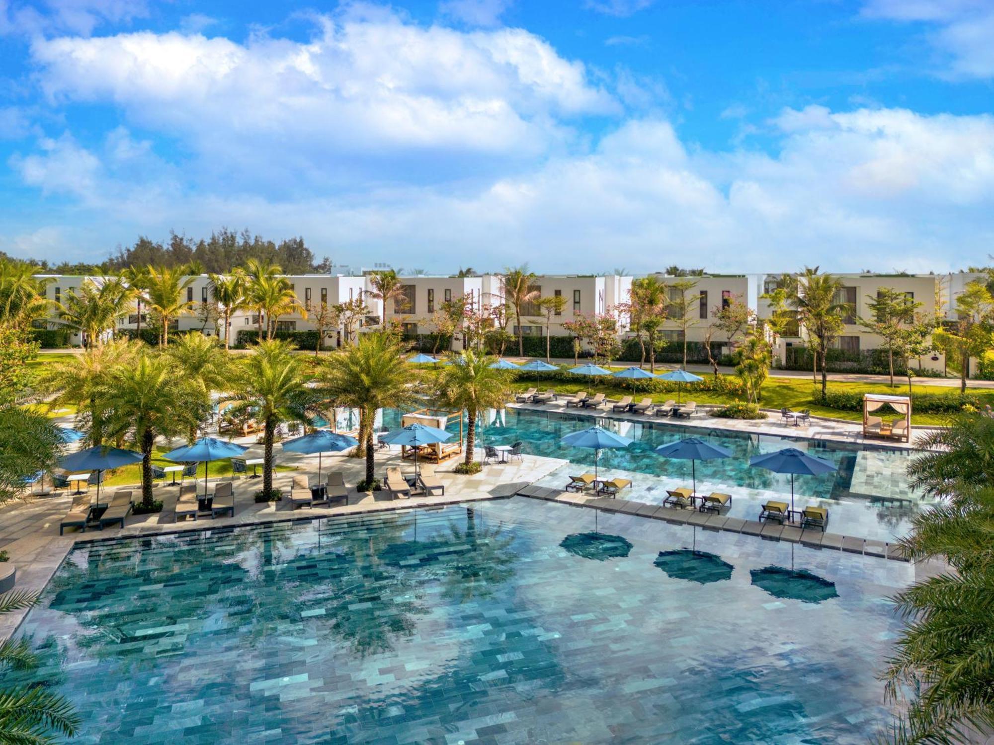 Wyndham Hoi An Royal Beachfront Resort & Villas An Ban Exterior photo