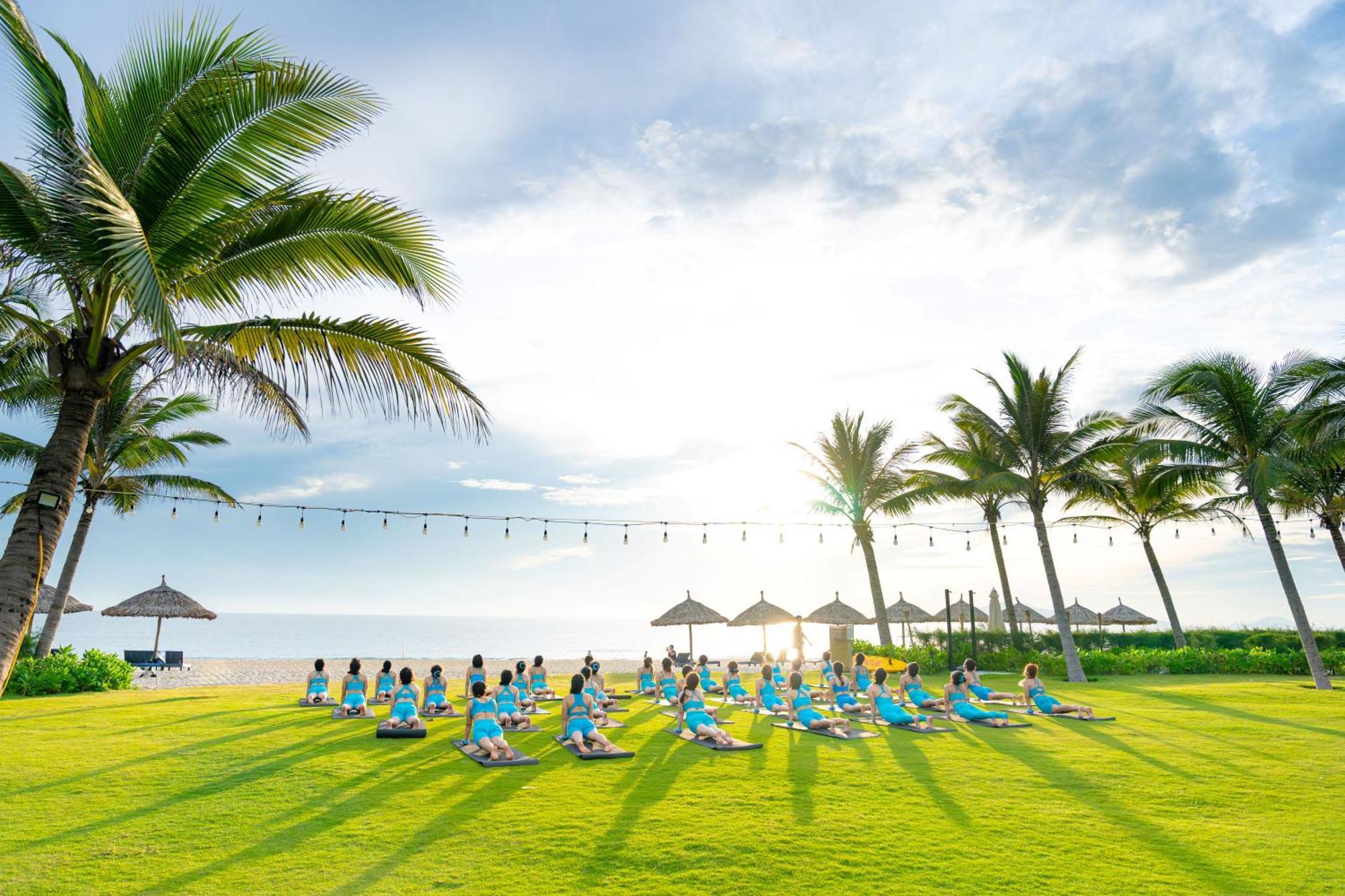 Wyndham Hoi An Royal Beachfront Resort & Villas An Ban Exterior photo