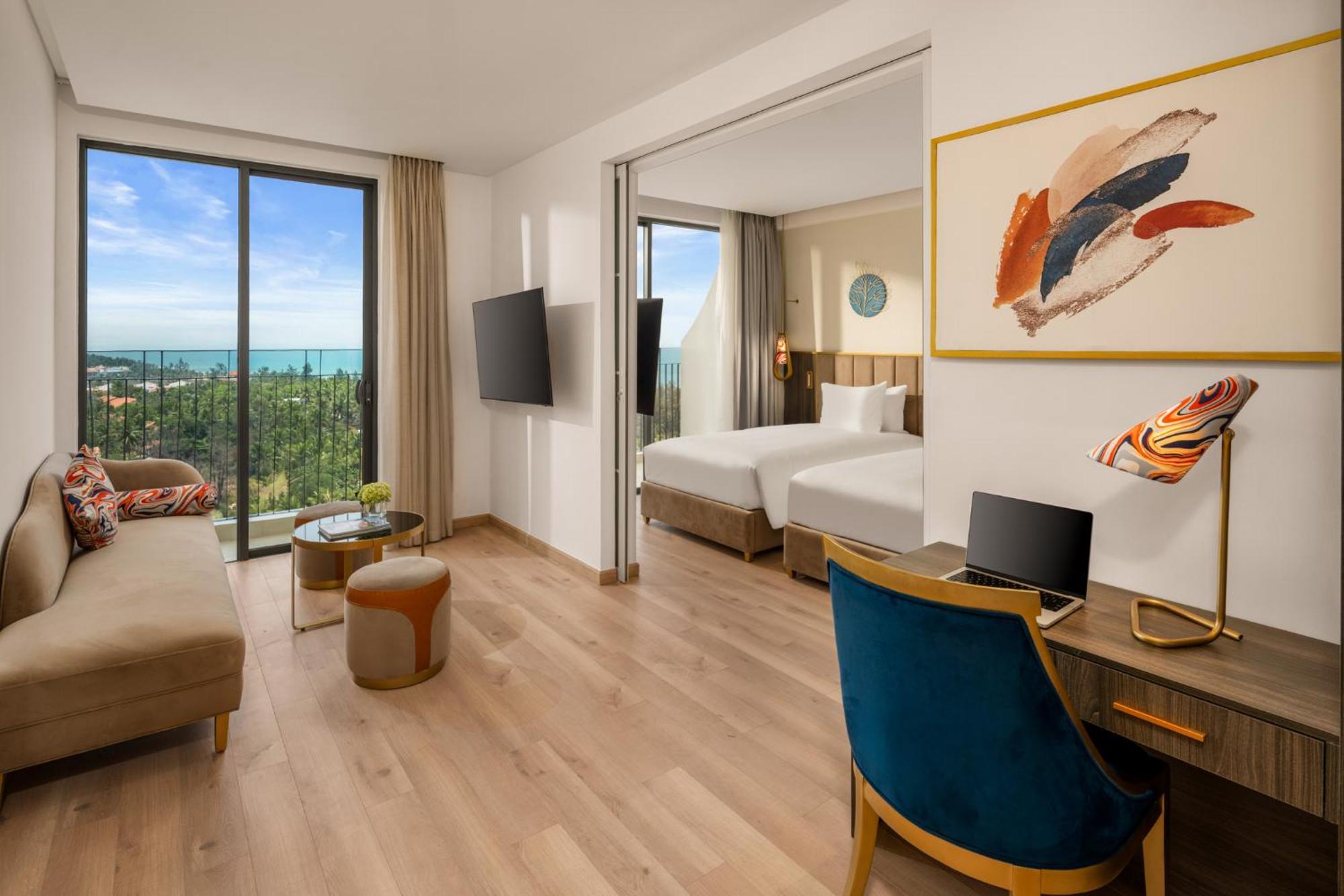 Wyndham Hoi An Royal Beachfront Resort & Villas An Ban Exterior photo